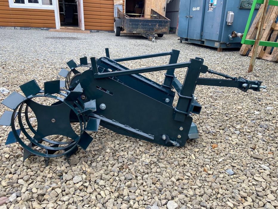 Копалка на мотоблок. Привід від колес. Транспортерна