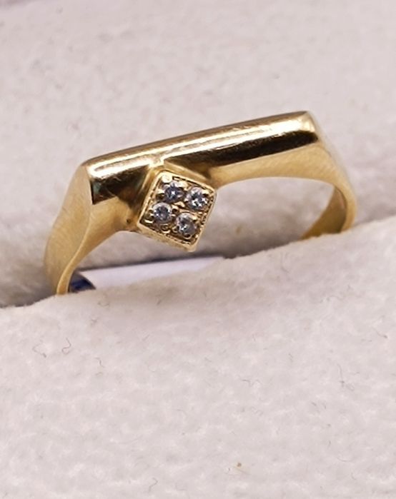 Złoty pierścionek - SPOKO Lombard Pabianice skup złota