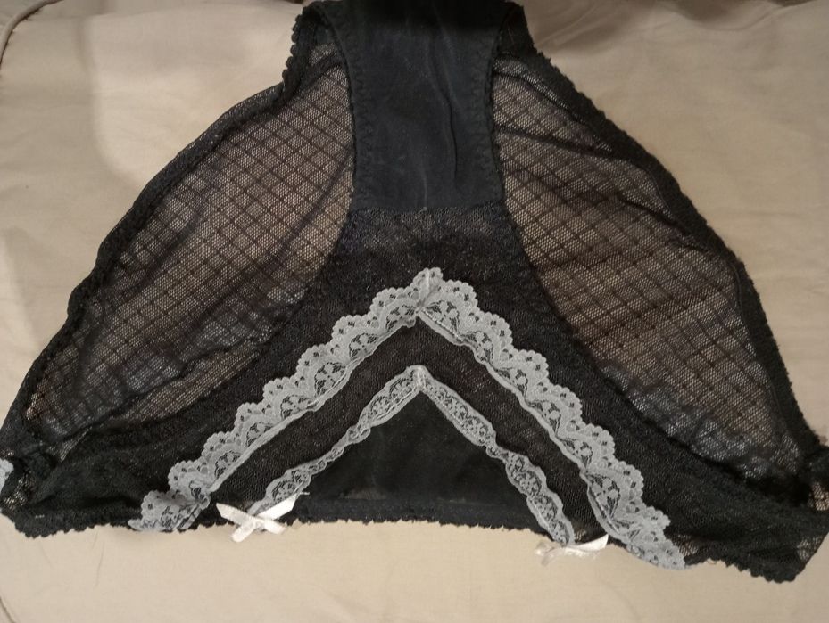 Cueca preta tamanho L