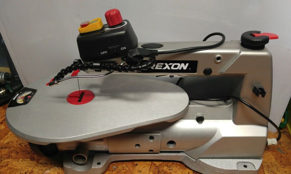 Wyrzynarka Rexon VS4002a