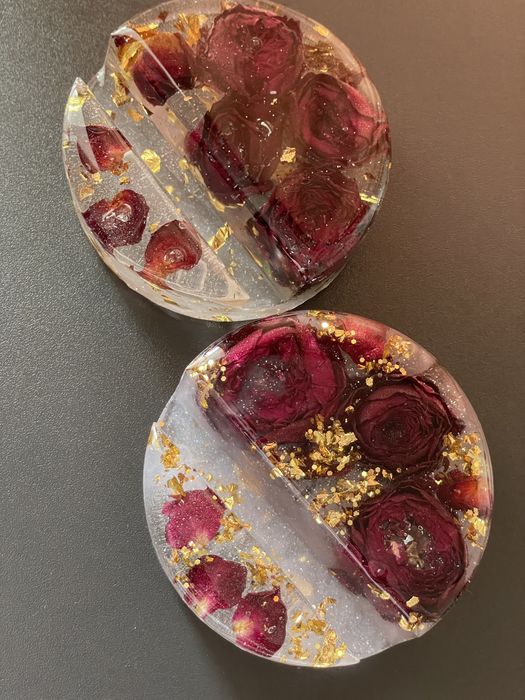 Тримач для телефону з епоксидної смоли. Підставка для телефону.