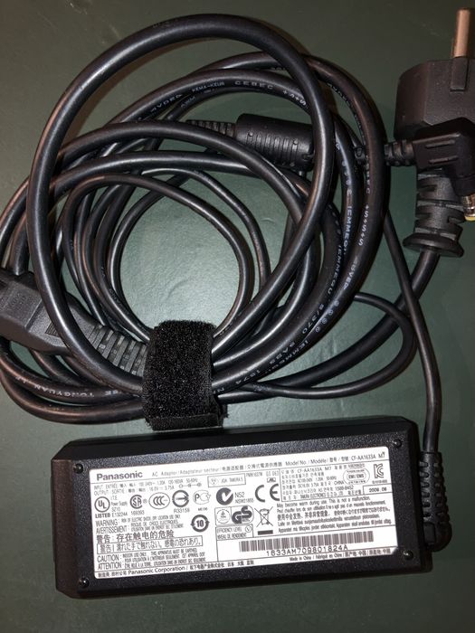 Carregador/ adaptador AC Panasonic CF-AA1633A