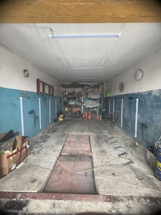 Продам гаражі  в гарному стані