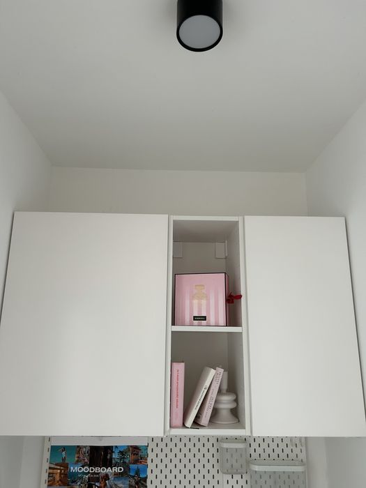 Biuro z szafkami komplet