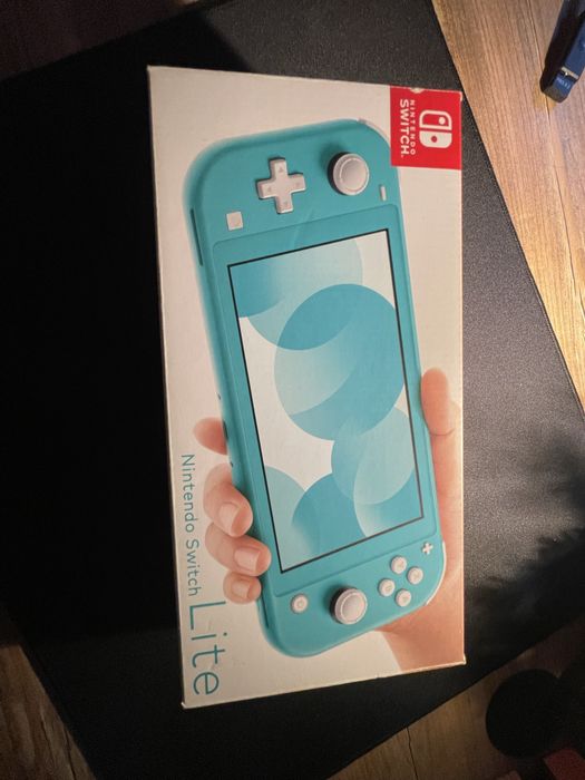 nintendo switch lite + case + gra