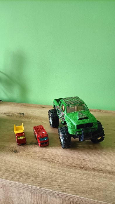 Auta Hot Wheels 2 szt.