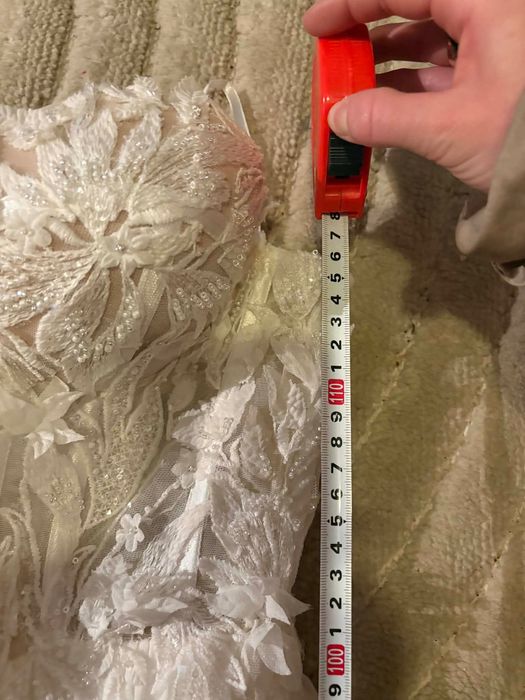 Suknia ślubna, welon