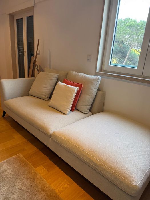 Vendem-se 2 sofás em excelente estado – cor bege