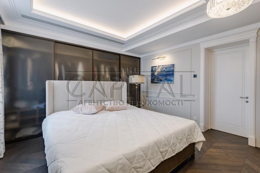 Продаж автономного будинку в Гатному - 192 м², 12 соток, басейн, геотермальне опалення  Пропонується до продажу якісний сімейний будинок у Гатному
