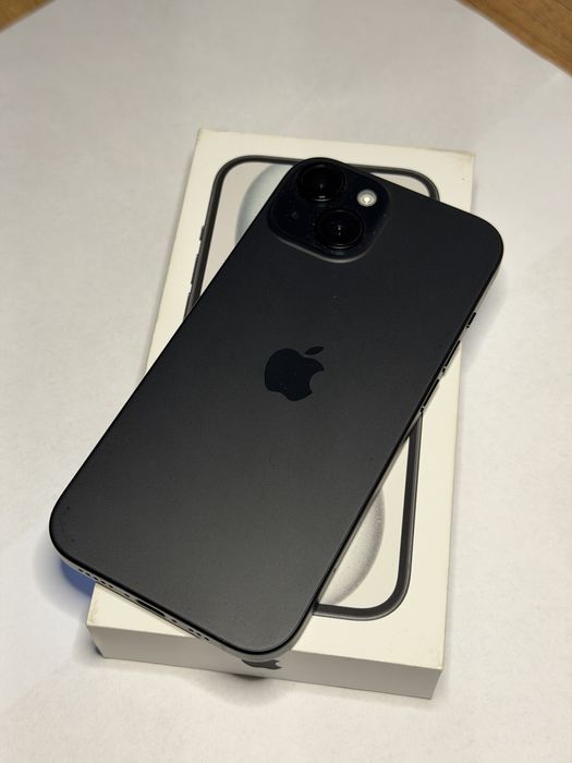 iPhone 15 Black 128GB Apple