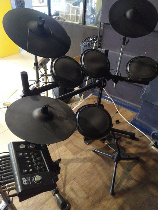 Ударная установка 12 педов без модуля