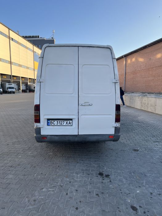 Мерседес Спрінтер