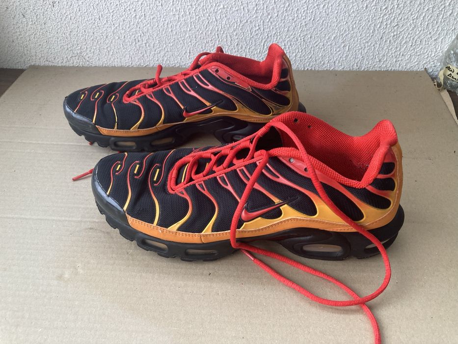 Ténis Nike Air Max Volcano, Nº44,5