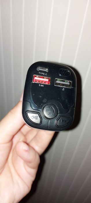 Transmiter samochodowy bluetooth, karta itd