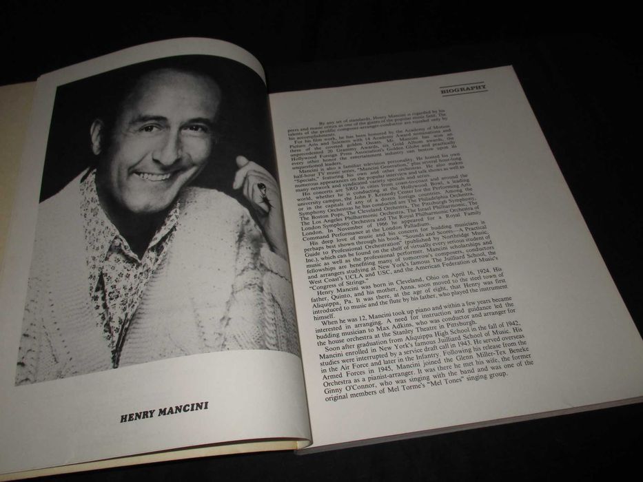 Livro Sounds & Scores Henry Mancini com vinil Orquestração
