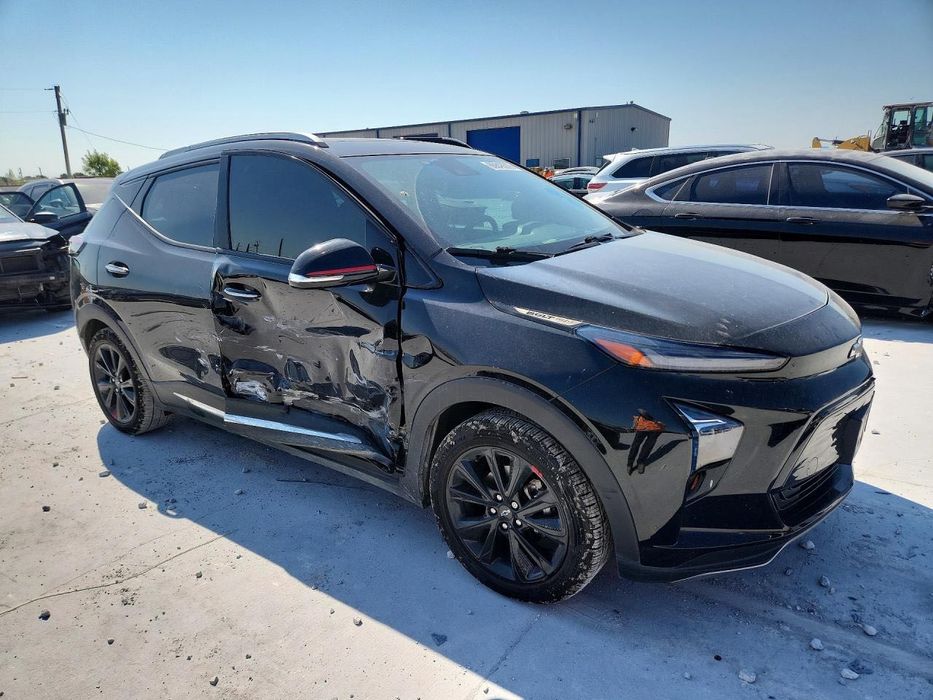 Chevrolet Bolt EUV Premier 2023 року з США