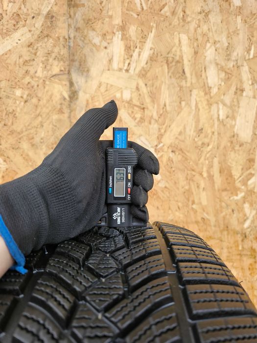 Opona zimowa 225/45/18 95H Goodyear UltraGrip Performance Gen-1