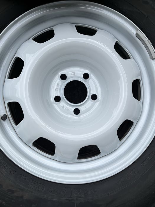 Orginal Felgi Stalowe Land Rover Defender 255/70R18 Michelin Opony