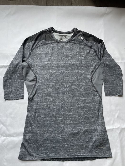 Спортивна   кофта   Adidas Techfit ,  розмір L
