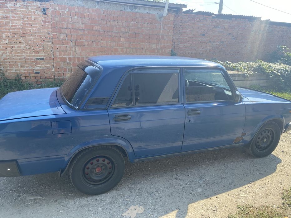 Продам ваз 2107