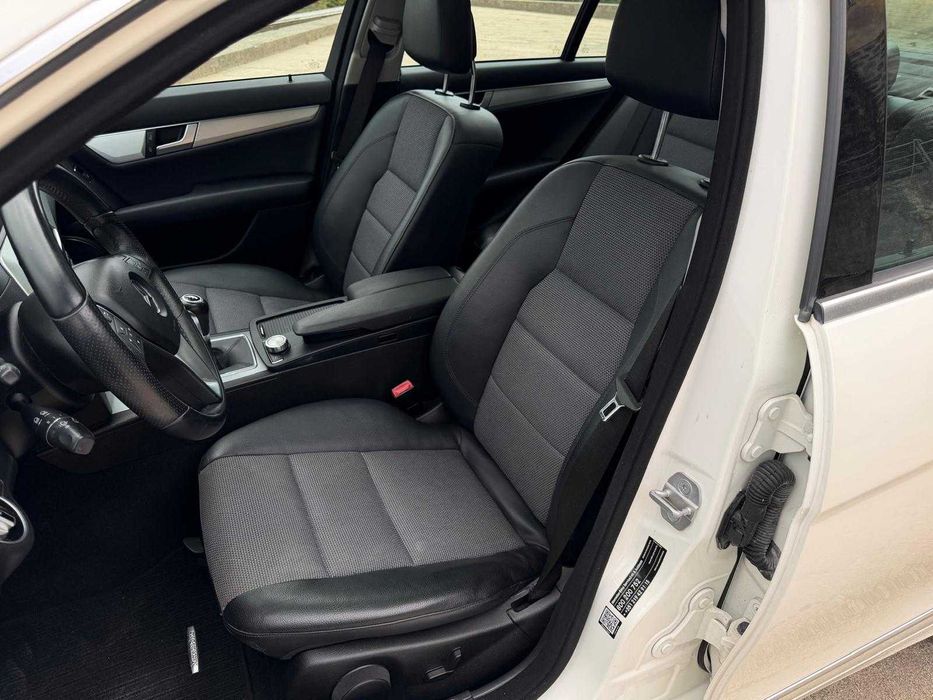 MERCEDES-BENZ C250 CDI- Desde 243€ por mês