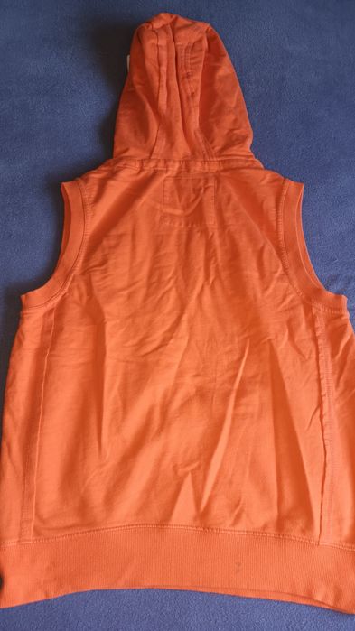 Bluza bez rękawów 152