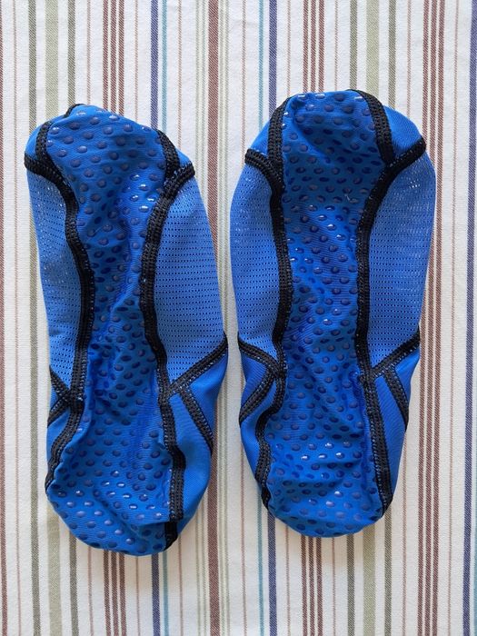 Skarpety basenowe SWIM TECH
