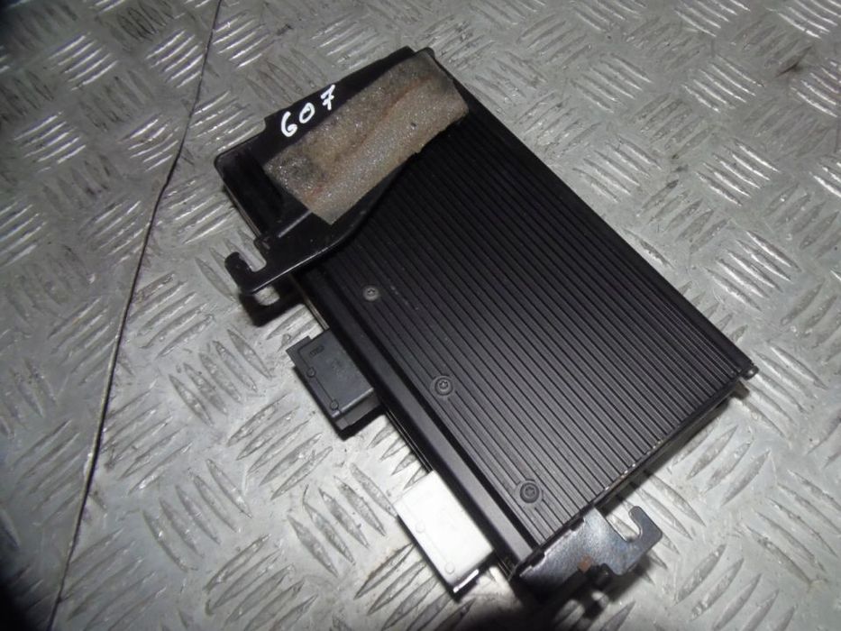 WZMACNIACZ RADIA JBL 9652041780 PEUGEOT 607