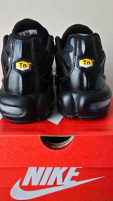 Nike Air Max TN Plus Czarny R.39