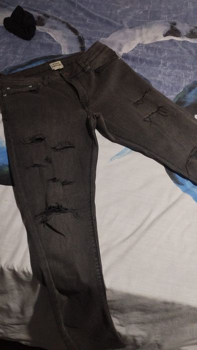 Calca Super Skinny Pull e Bear Preta