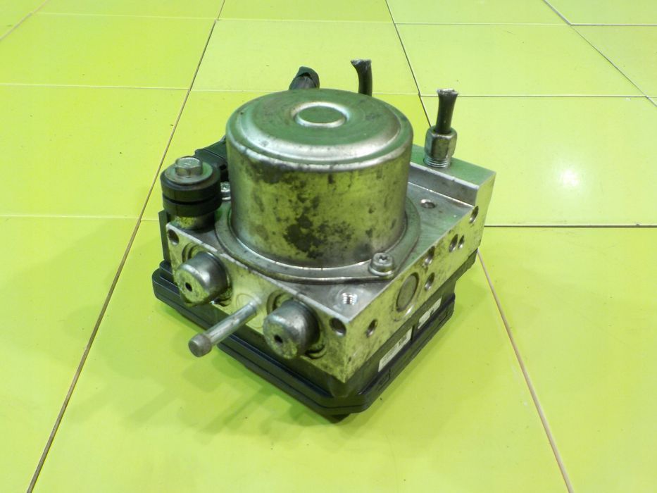 NISSAN JUKE F15 I 1.6 B 14r 5D pompa ABS 47660BX80A