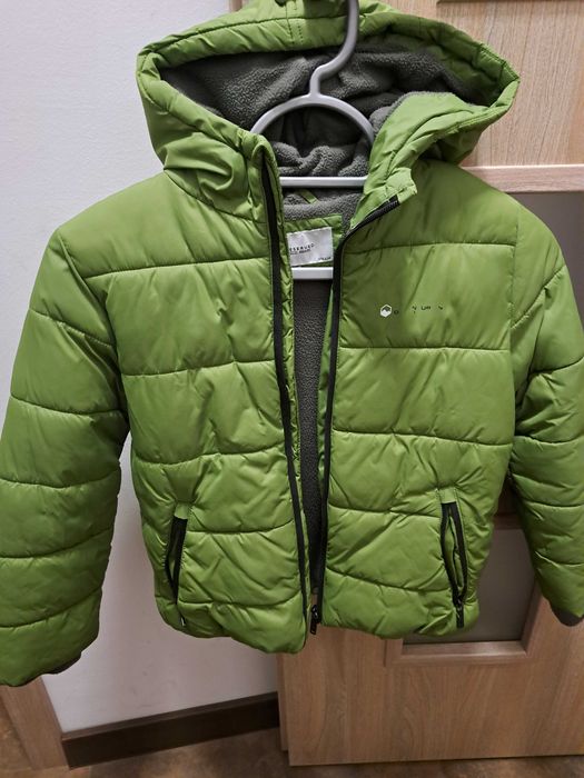 Zimowa kurtka Reserved chłopiec 128