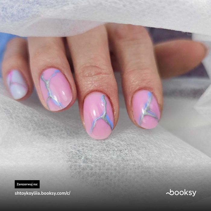 Манікюр,педикю,лазарне епіляція,лазарне видалення татуювань.