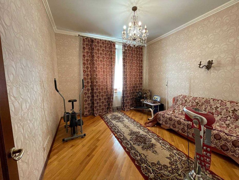 Продаж будинку в Космічному районі