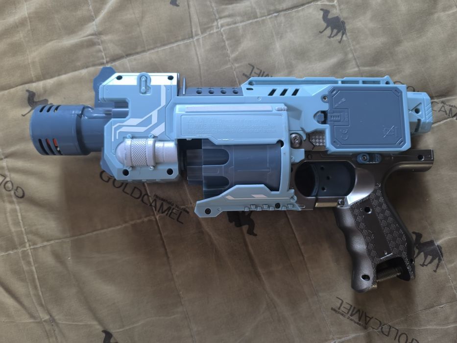 Автомат, бластер игрушка