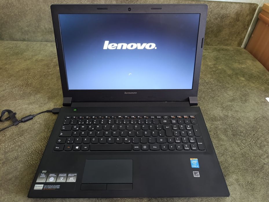 Lenovo B50-70 15.6" Intel Core i5-4200 8/1Tb стан нового