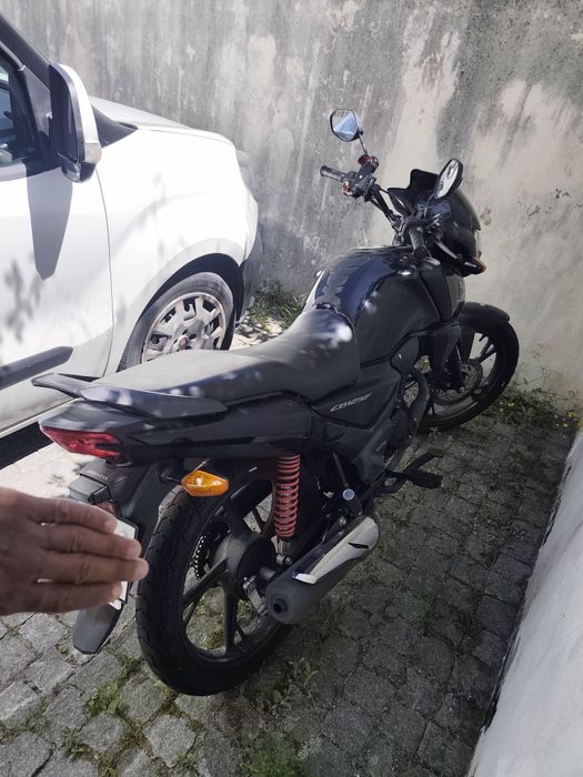 HONDA CB125F 2024 apenas 6 mil kms