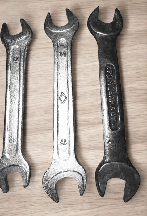 Набор 11 ключей гаечные СССР рожковые Продам все