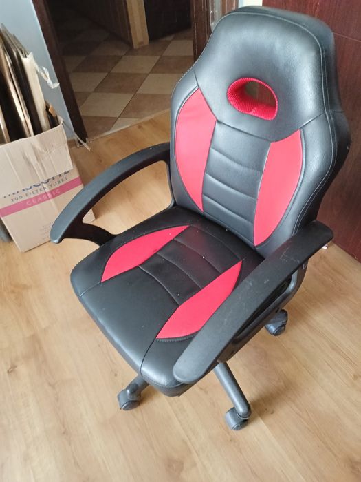 Fotel biurowyw wzrost do 175 cm