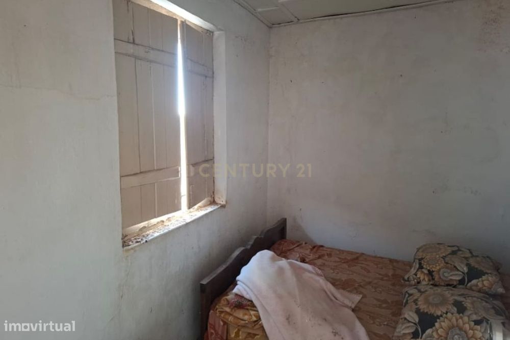 Casa para Recuperar em Alcaravela, Sardoal
