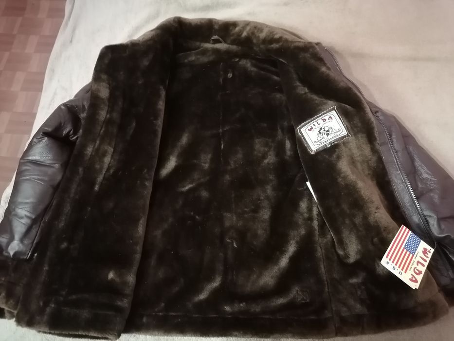 Кожаная зимняя мужская куртка дубленка