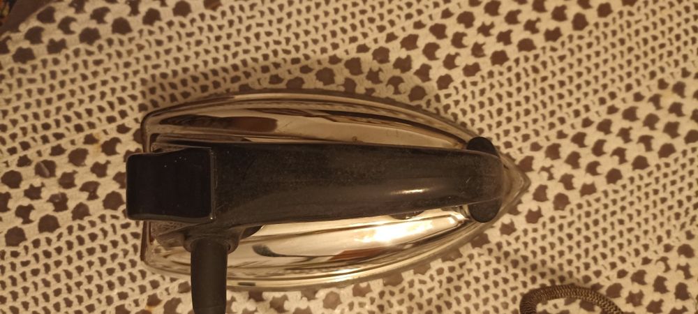 Ferro de engomar Morphy Richards