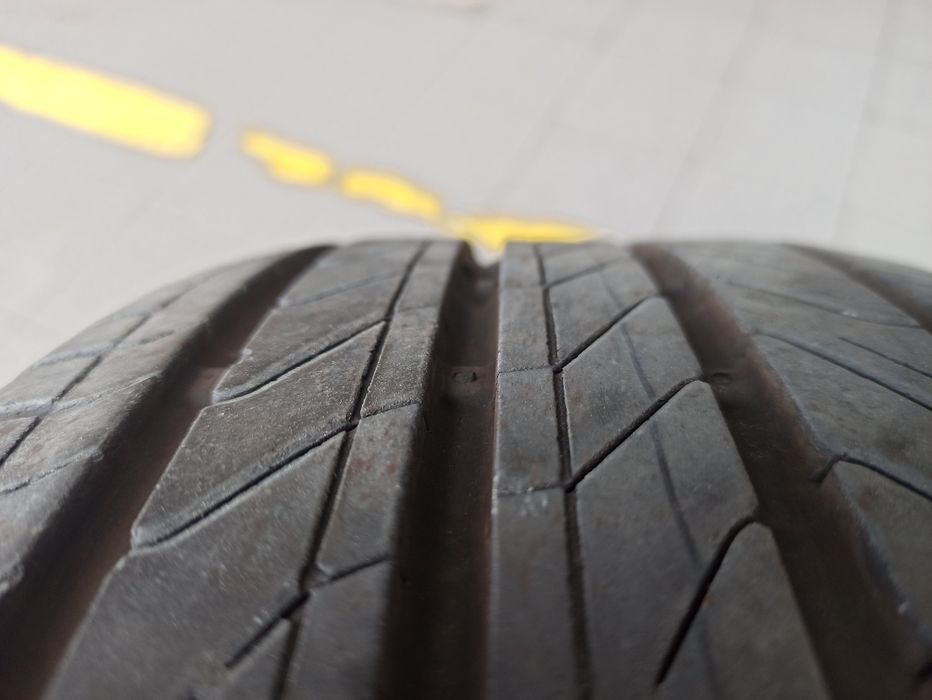 Pneu continental UltraContact 195/50 R16