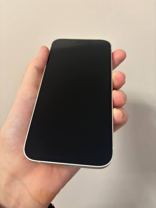 iPhone 13 white 128GB