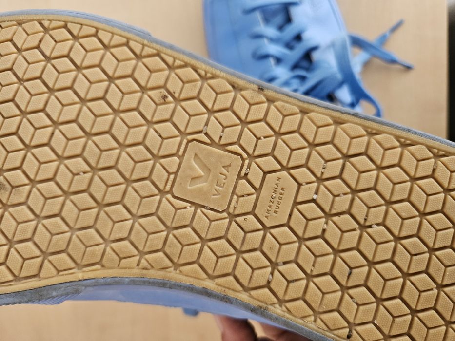 Niebieskie sneakersy buty Veja skóra