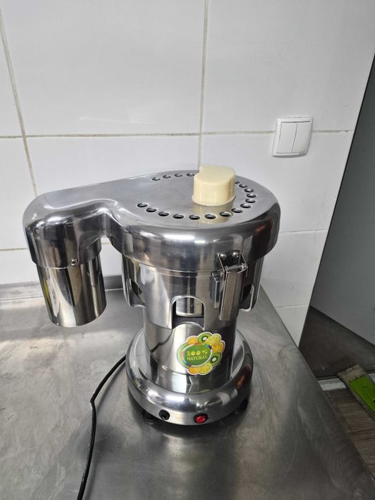 Sokowirówka  Juicer A 3000