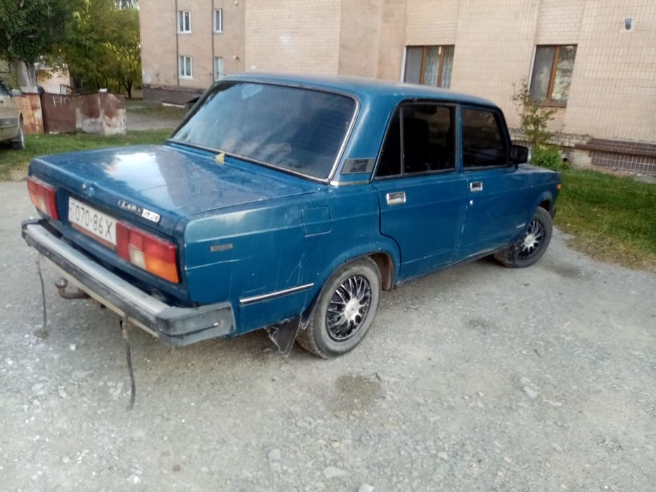 ВАЗ 2105                 жигулі