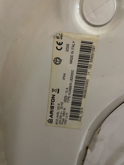 Пральна Машинка ariston AVSL 100