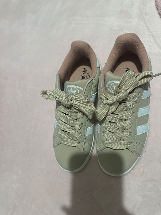 ADIDAS campus camel