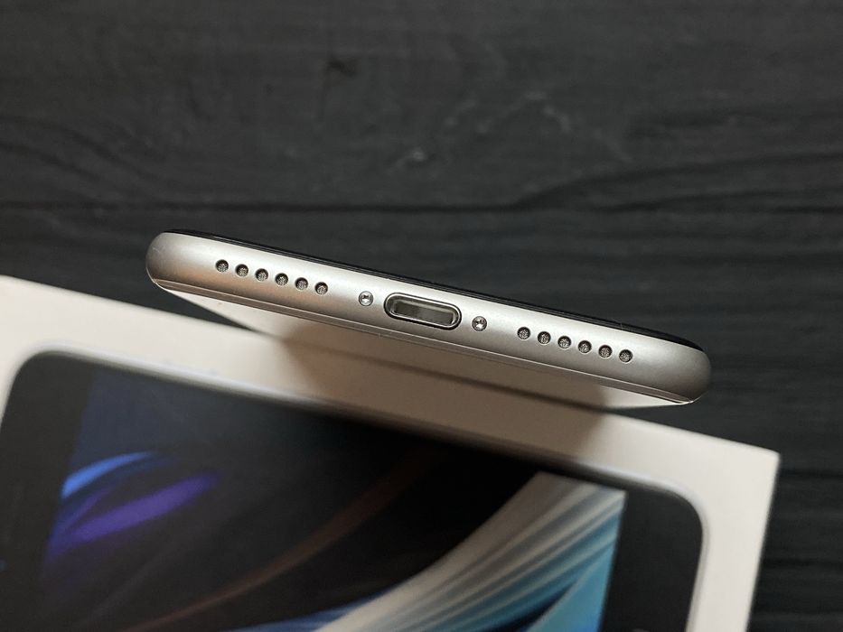 MAГAЗИН iPhone SE 2 128gb Neverlock ГАРАНТИЯ/Trade-In/Oбмeн